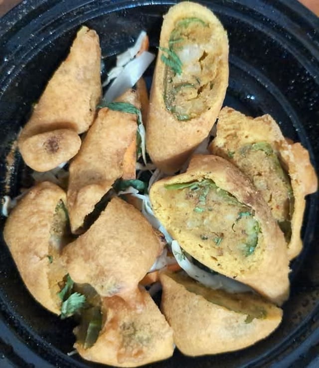 Cut Mirchi.