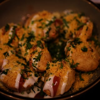 DAHI SEV PURI