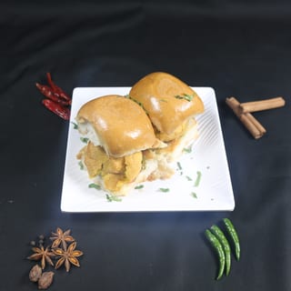 MUMBAI VADA PAV